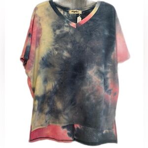 Short sleeve tie-dye top